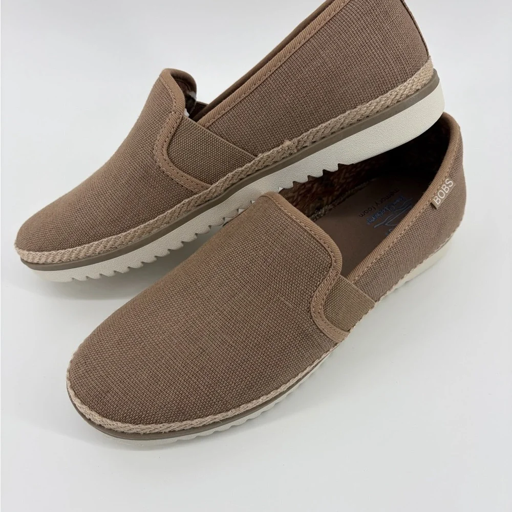 BOBS from Skechers Women's Slip-On Canvas Shoes Tan Size‎ 8.5 Memory Foam, NWOT